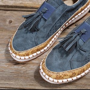 New in Bag Libiyi Womens Round toe, slip on shoes